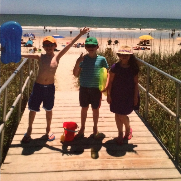 Meet your Posher, April - Picture 8 of 10